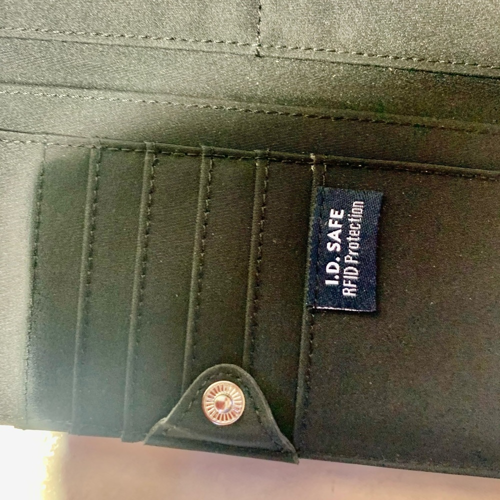 NAUTICA Wallet - Picture 4 of 4